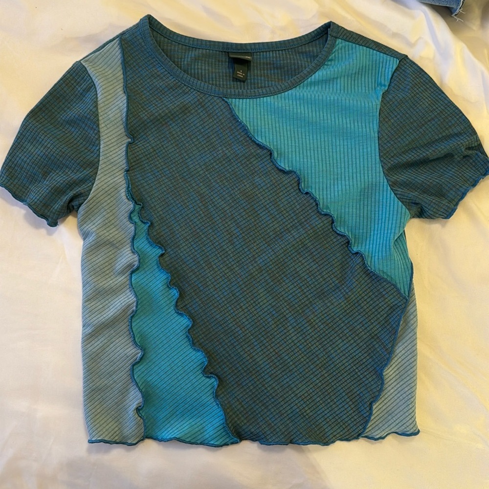 Short sleeve T